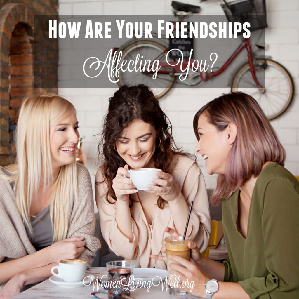 We see in 1 Kings how as Solomon grew older, he had many wives and grew more foolish and distant from God. How are your friendships affecting you? #Biblestudy #1Kings #WomensBibleStudy #GoodMorningGirls