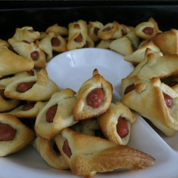 How to Make Mini-Crescent Dogs