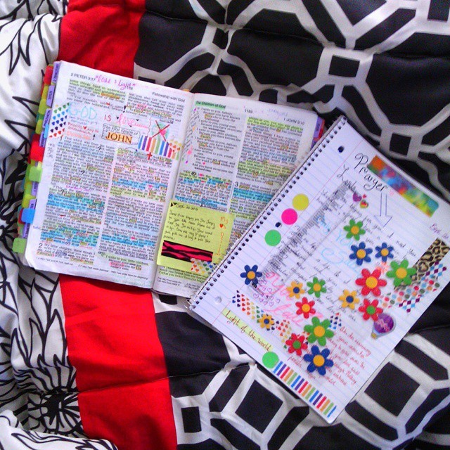 Have you tried Bible art journaling as a part of your daily quiet time? Here are some great ideas from one of our Good Morning Girls of Bible journaling. #GoodMorningGirls #BibleJournaling #Artjournaling