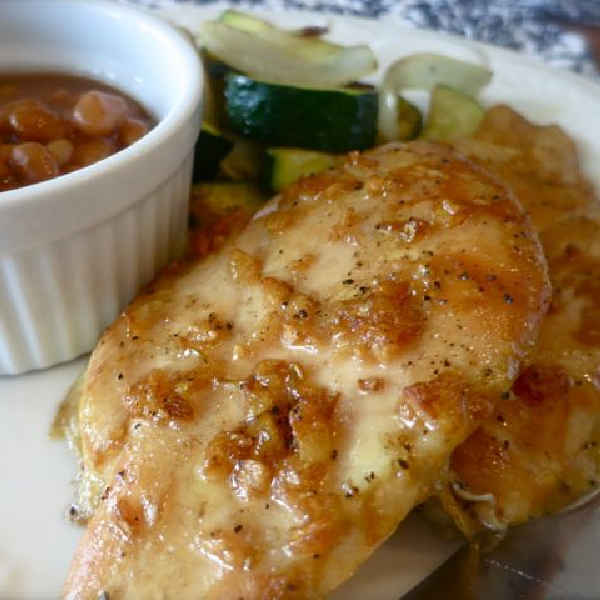 Easy & Sweet – Garlic Glazed Chicken